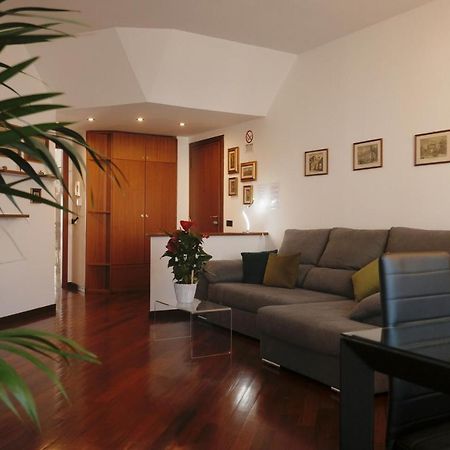 Emeraldway - Bellissimo Appartamento In Zona Sempione-Tre Torri Milán Exterior foto
